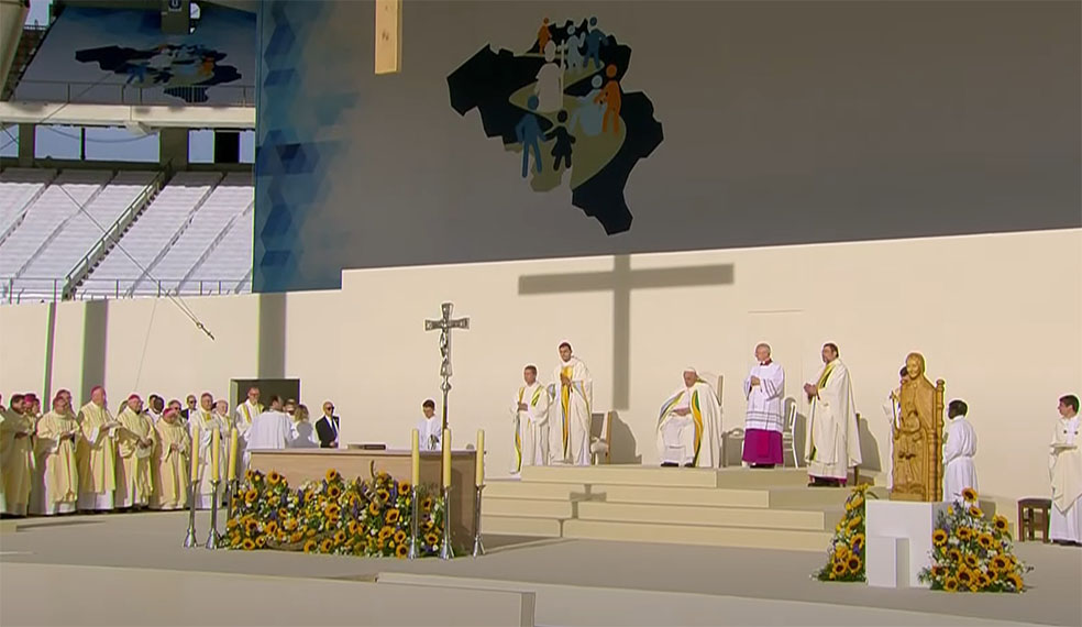 Eucharistieviering in het Koning Boudewijnstadion op 29 september met paus Franciscus Eucharistieviering in het Koning Boudewijnstadion op 29 september met paus Franciscus