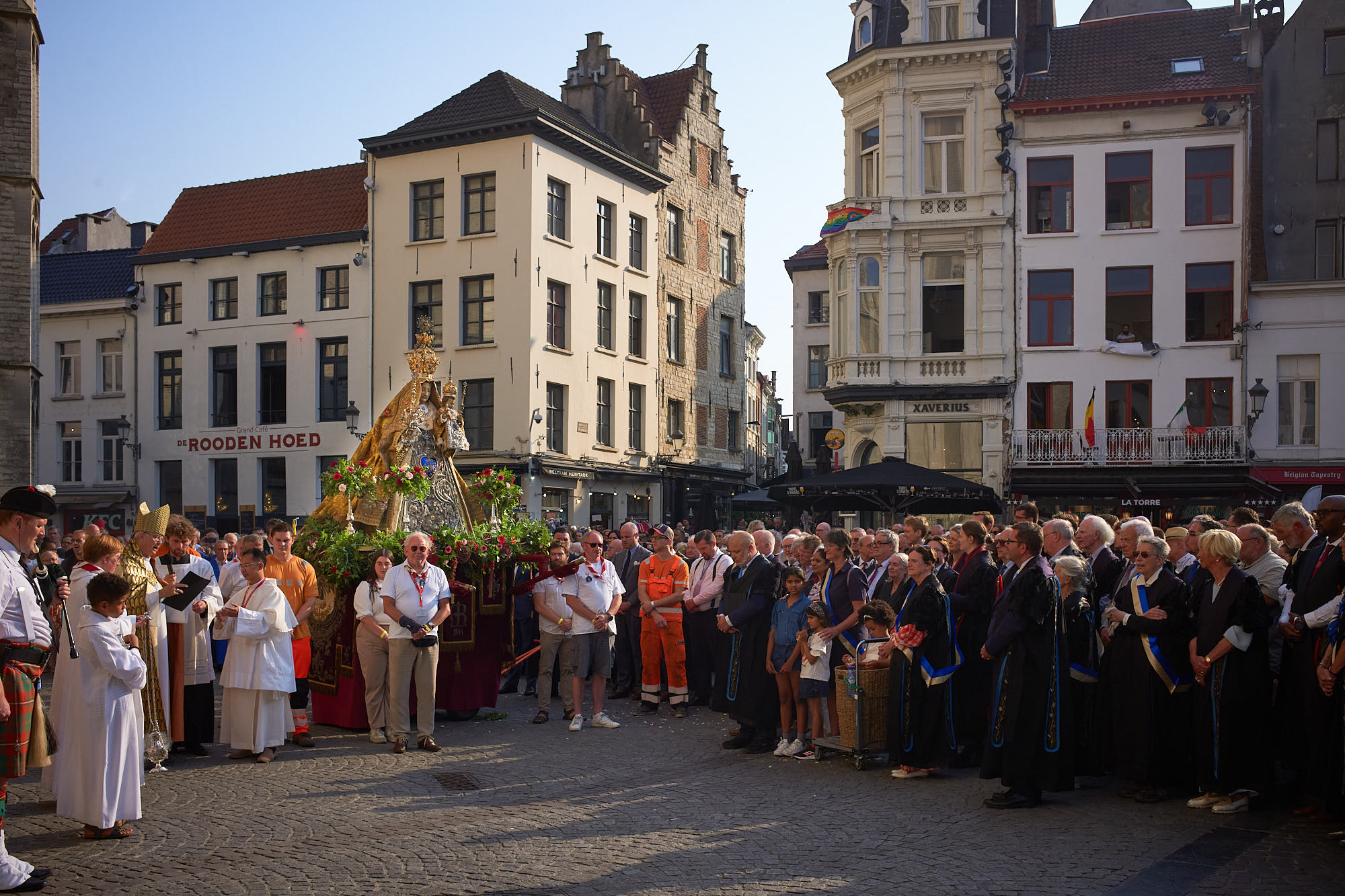Start processie Handschoenmarkt Start processie Handschoenmarkt