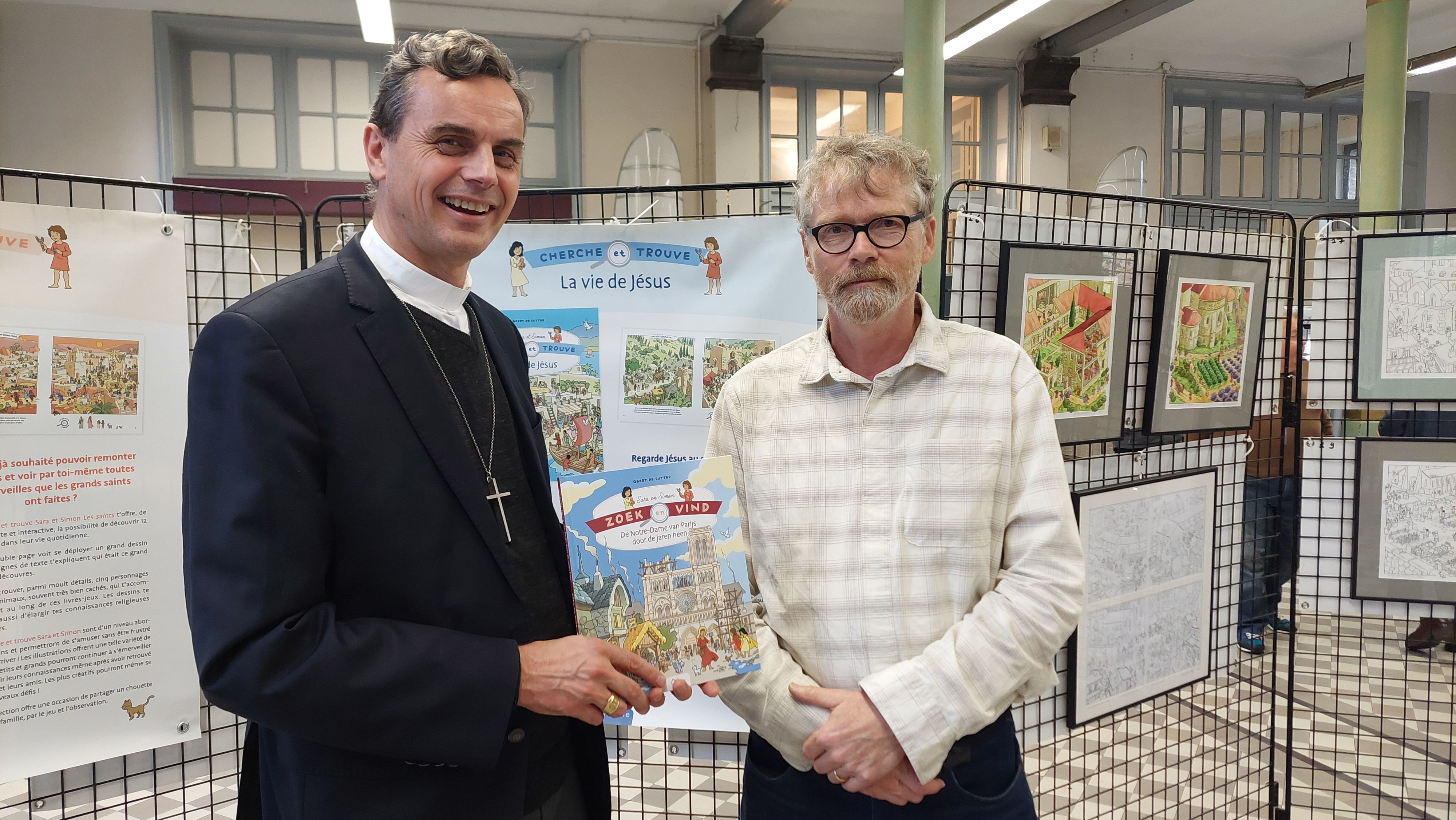Aartsbisschop Terlinden met Geert De Sutter. Aartsbisschop Terlinden met Geert De Sutter.