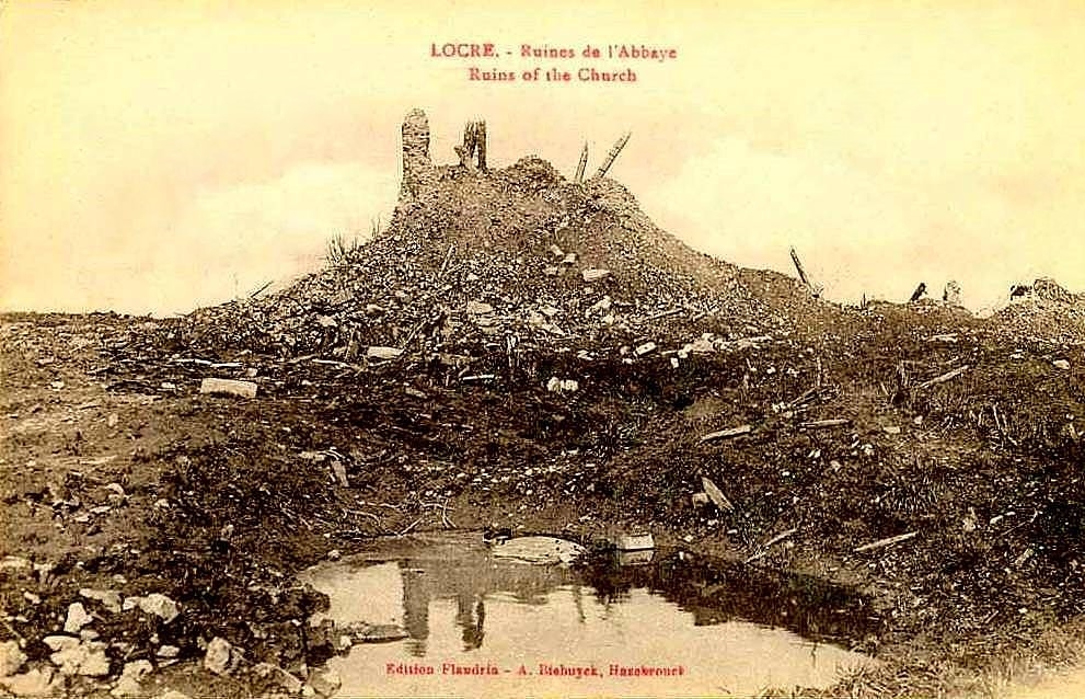 Ruïnes van de kerk van Loker