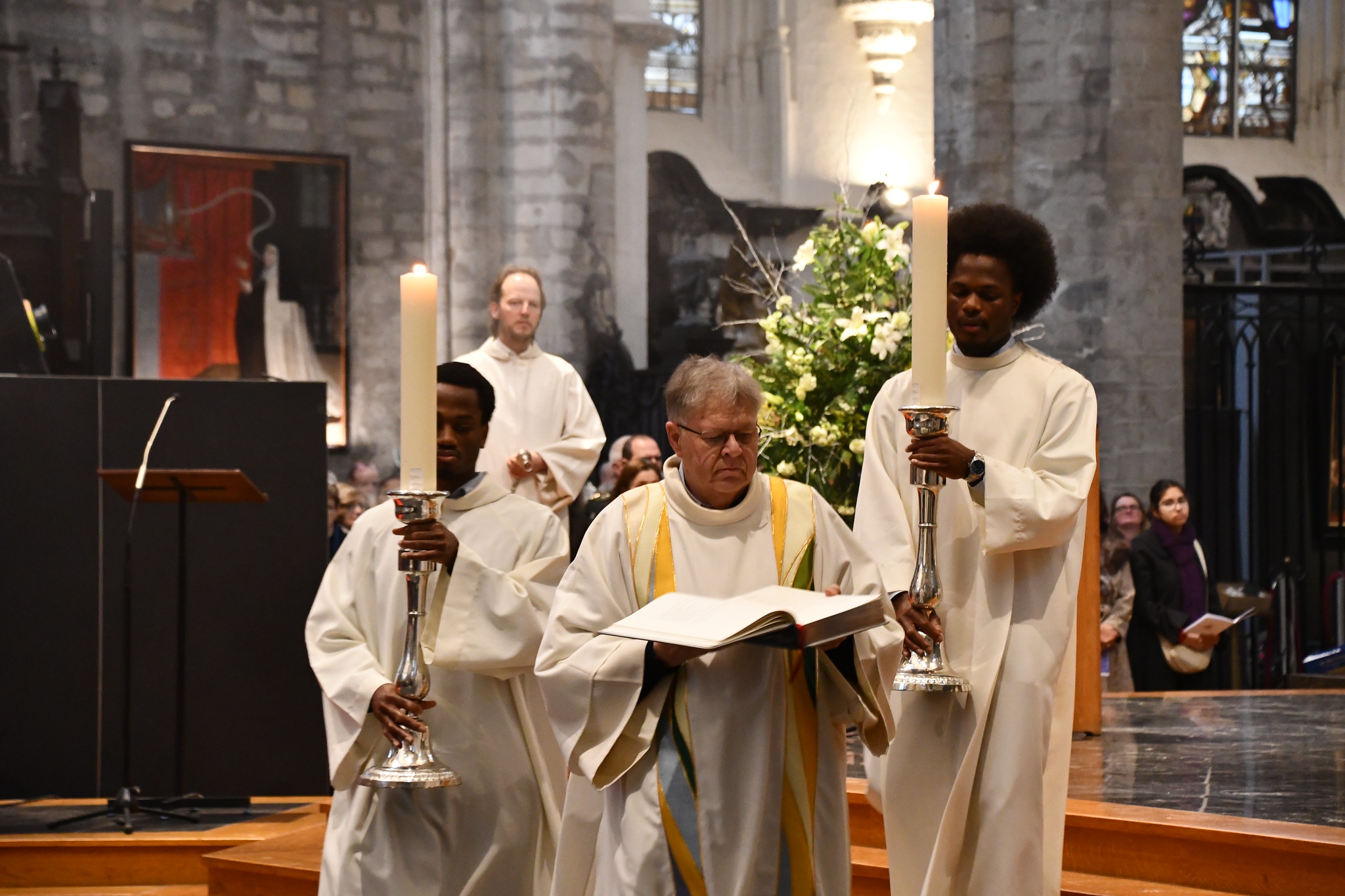 Het jubileumjaar Gudula26 ging van start met een pontificale mis in de Sint-Michiels- en Sint-Goedelekathedraal.