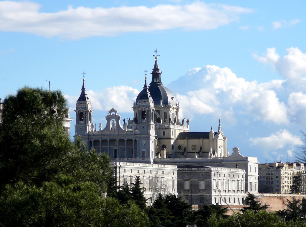 Almudena kathedraal in Madrid Almudena kathedraal in Madrid
