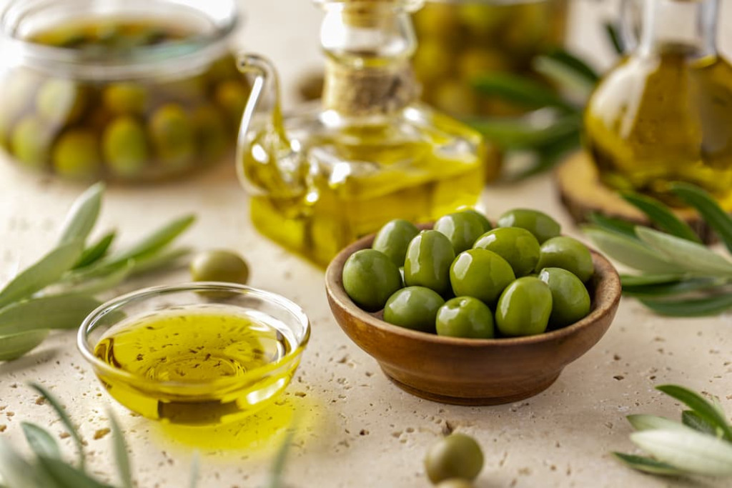 Nog altijd maken Italiaanse benedictijnen, trappisten en karmelieten olijfolieproducten 