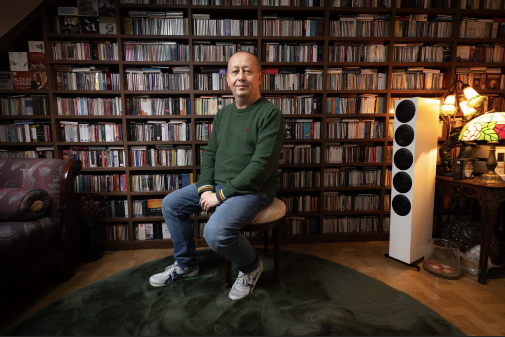 Mark Janssens voor zijn indrukwekkende muziekcollectie.