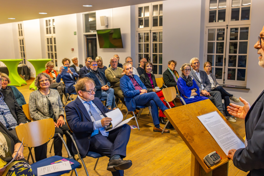 Prijsuitreiking van het Christelijke en Spirituele Boek.