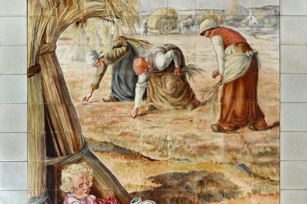 Tegelschilderijen in de balzaal van het Picardisch Huis in Moeskroen