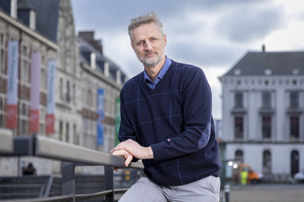 Koen Schoors: 'Als we de juiste keuzes maken, wordt de wereld niet alleen anders maar vooral veel beter.' Koen Schoors