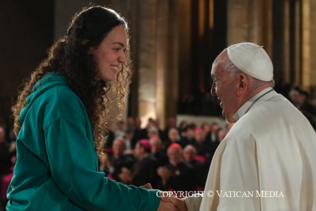 Yaninka De Weirdt sprak de paus toe in de Basiliek van Koekelberg.