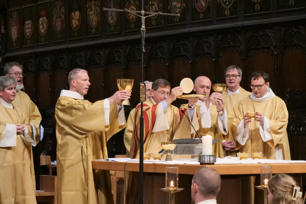 Wijdingsviering drie diakens bisdom Brugge 