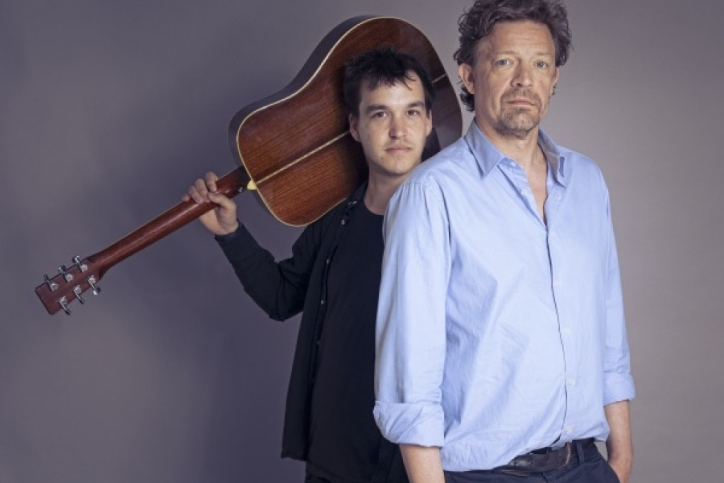 Ben Segers en Manu Huylebroeck spelen 'Eenzaam zonder mij', een muziekvoorstelling van Te Gek?!