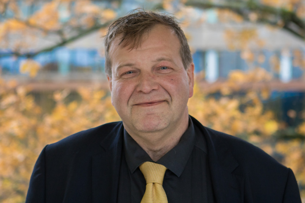 Inigo Bocken. Portret van theoloog Inigo Bocken.