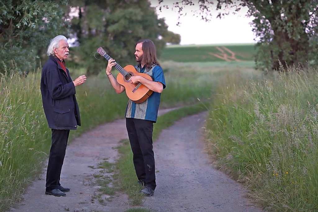 Vader Koen De Cauter en zoon Myrddin delen een passie voor poëzie en muziek. © Zephyrus Music