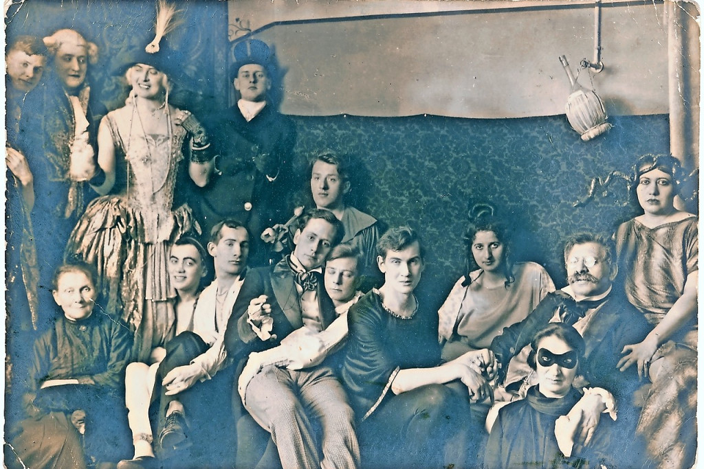 Gekostumeerd feest in het Hirschfeld Instituut voor Seksuologie. © Magnus-Hirschfeld-Gesellschaft e.V., Berlijn
