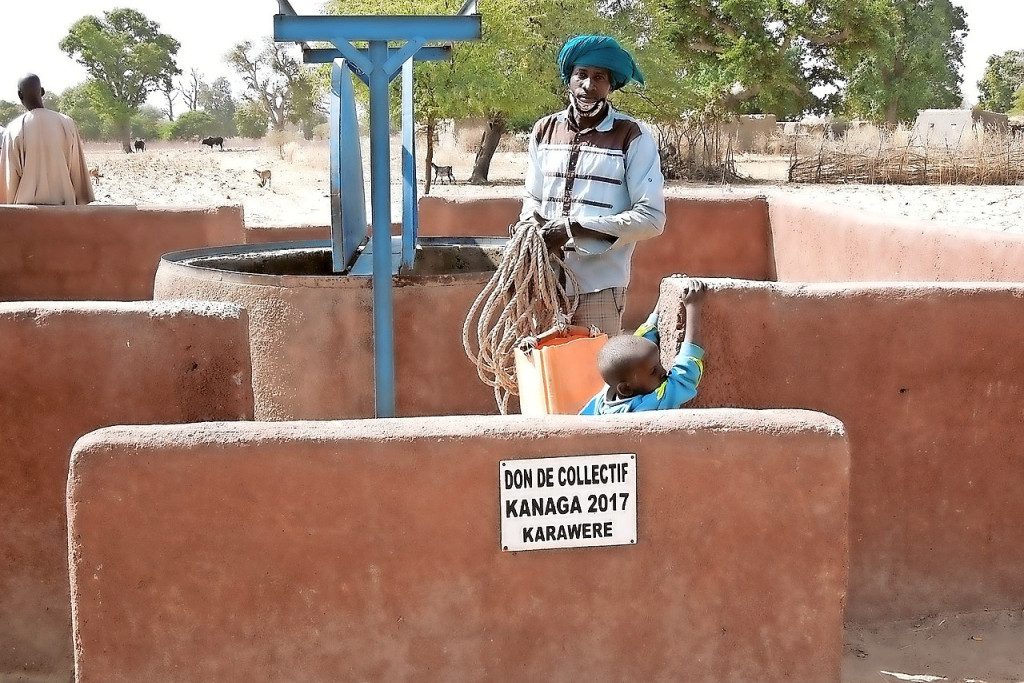 Dankzij de waterputten van Kanaga genieten al 25.000 mensen van schoon water. © Kanaga