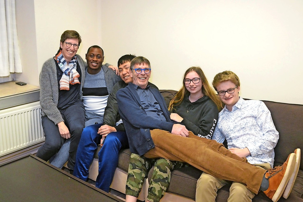 Gezelligheid troef in het studentenhuis, maar er heersen ook rust en bezinning. © Tony Dupont