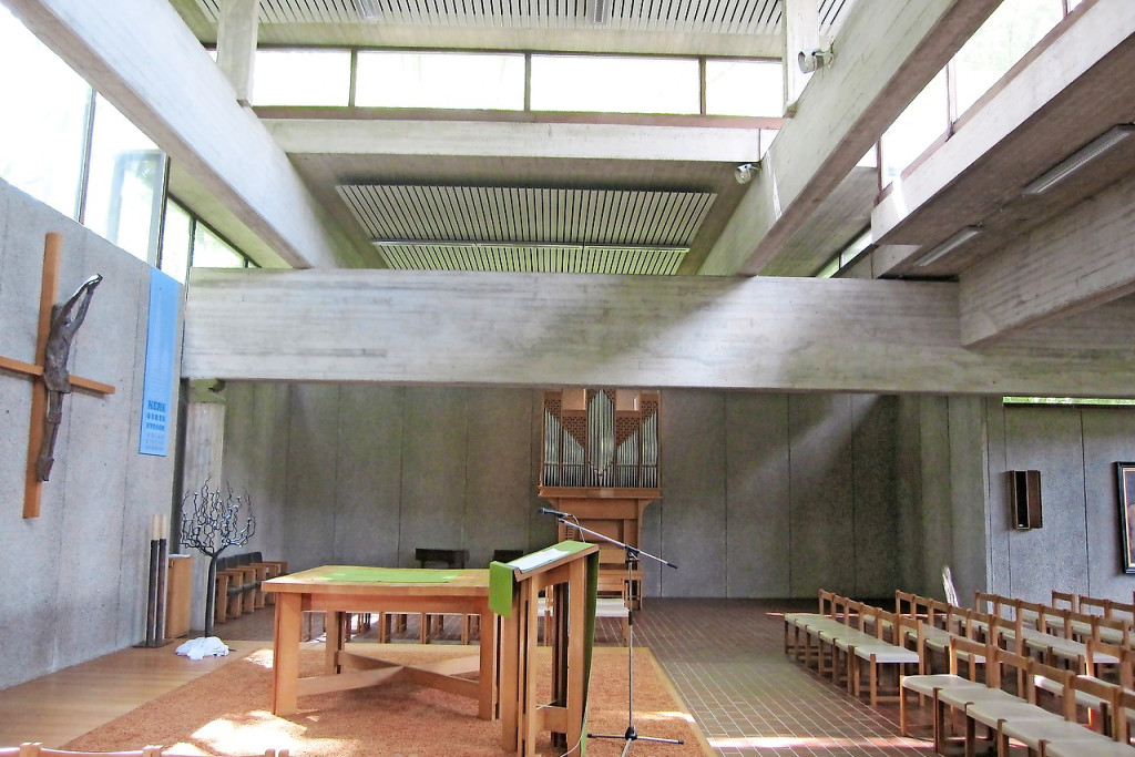 Locatie voor de meditatieve bezinning is de Heilige Damiaankerk in Wilrijk. © TPC Antwerpen