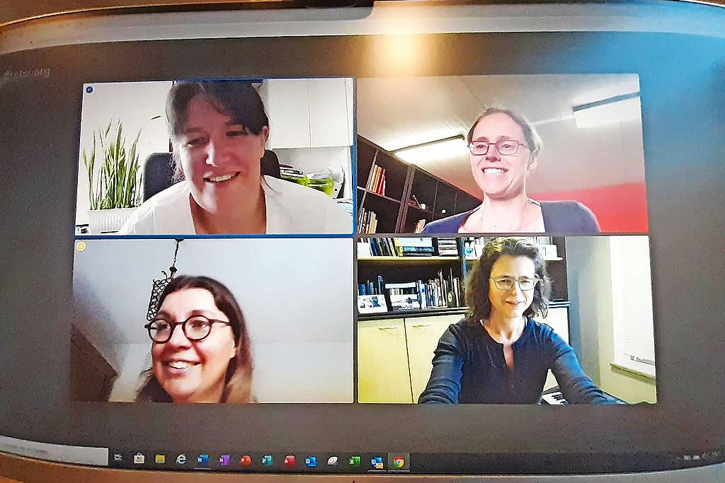 Koorleden waarderen de inspanningen om contact met elkaar te houden. © Lieve Lannoo