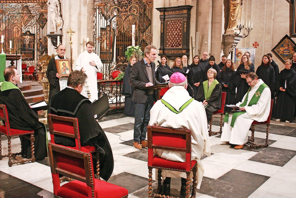 Protestanten, orthodoxen, anglicanen en rooms-katholieken zij aan zij. © Bertrand Goethals