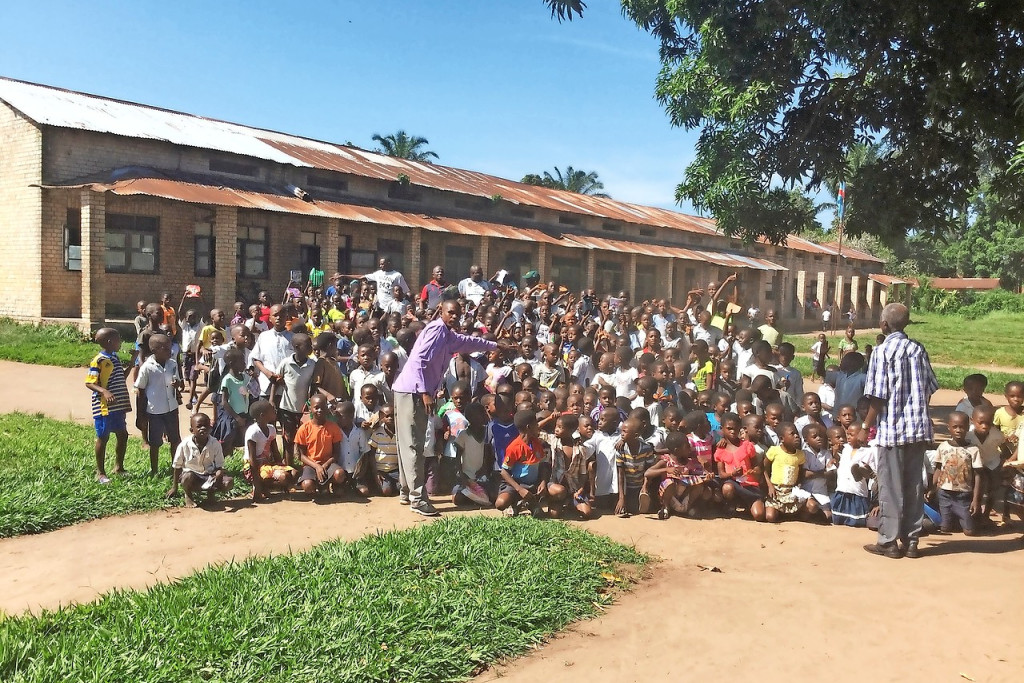 Congolese kinderen krijgen straks een nieuwe school dankzij Limburgse steun. © Moninga vzw