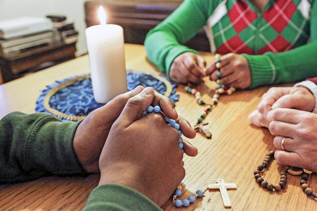 Het rozenkransgebed is een klassieke vorm van volksdevotie en van christelijke huisliturgie. © KNA-Bild Het rozenkransgebed is een klassieke vorm van volksdevotie en van christelijke huisliturgie. © KNA-Bild