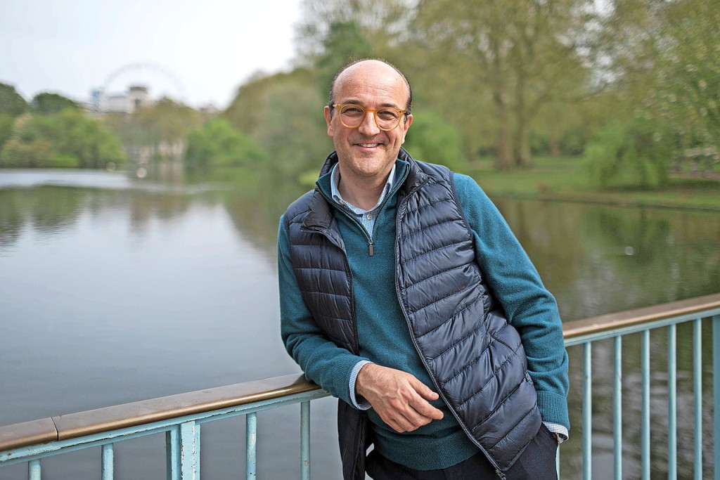 Patrick Van der Vorst: ‘Ik wil een goede, vriendelijke en lieve priester zijn, dicht bij de mensen. ’ © Sutcliffe Patrick Van der Vorst: ‘Ik wil een goede, vriendelijke en lieve priester zijn, dicht bij de mensen. ’ © Sutcliffe