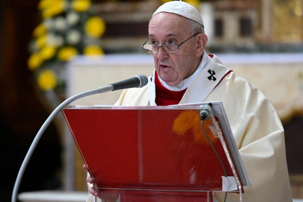 Paus Franciscus droeg vanmorgen de eucharistie op in de Santo Spirito in Sassiokerk in Rome ter gelegenheid van de zondag van de Goddelijke Barmhartigheid