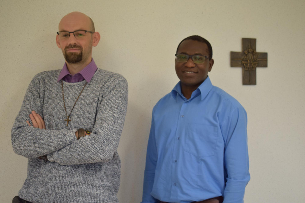 Dave Vannieuwenhuyse (l) en Gildas Cambia (r) in het Grootseminarie.