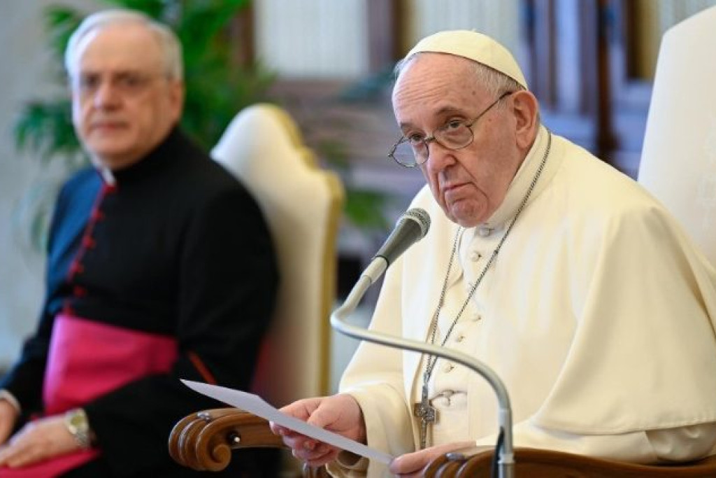 Paus Franciscus tijdens de algemene audiëntie van woensdag 5 mei 2021