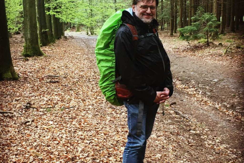 Bert Roebben stapt 600 km naar Vézelay, een tocht van een maand.