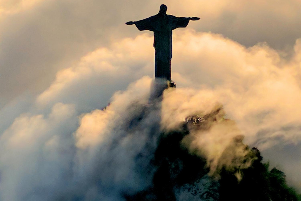 Christus de Verlosser, Brazilië.