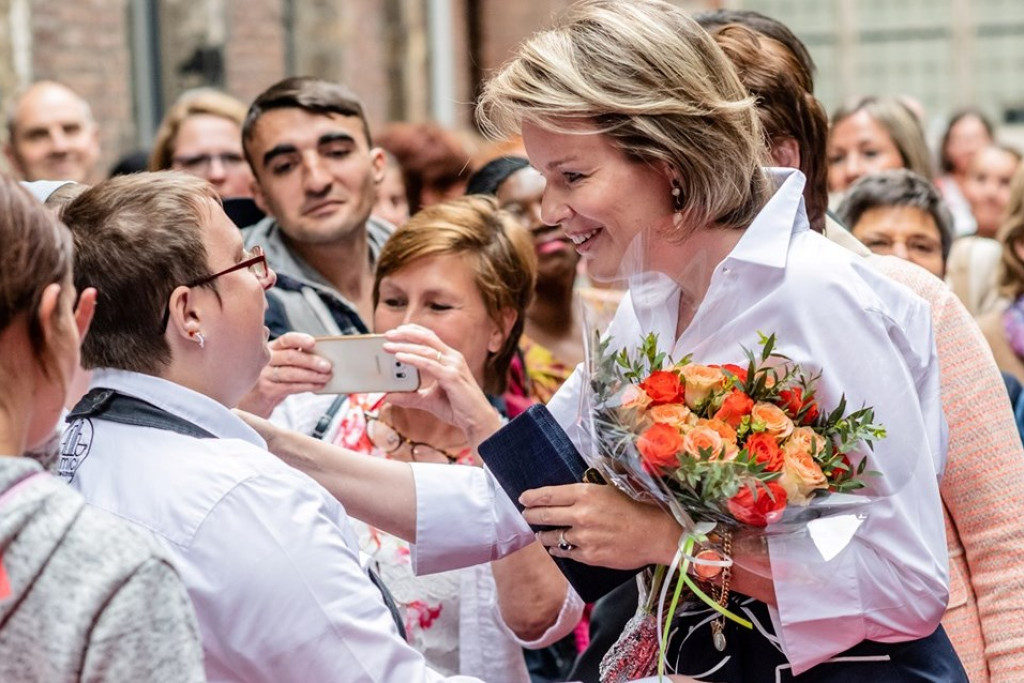 Koningin Mathilde kreeg een warm onthaal