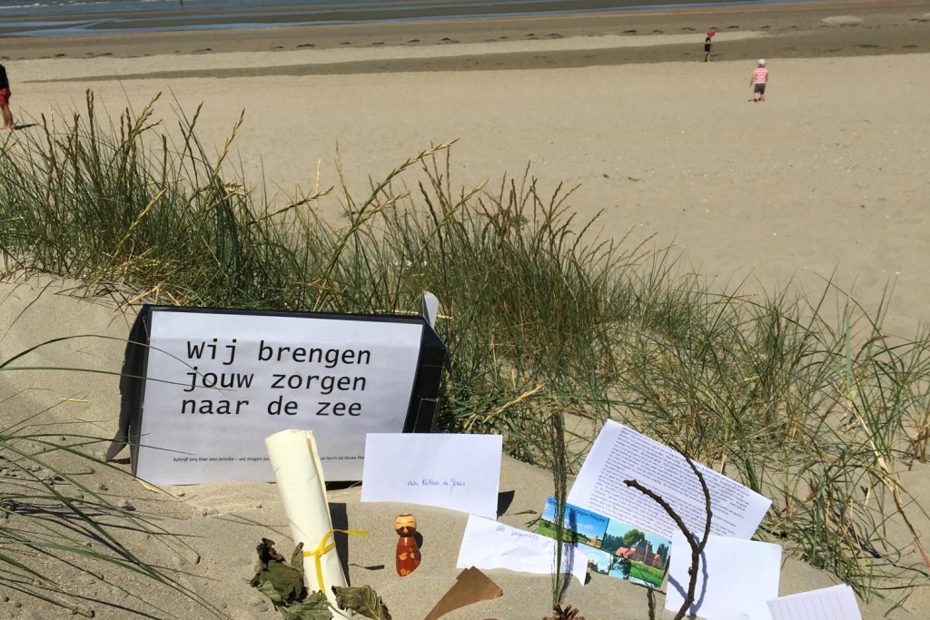 Katrien en Jonas uit Langdorp gingen op fietspelgrimage en brachten daarbij de zorgen van mensen naar de zee.