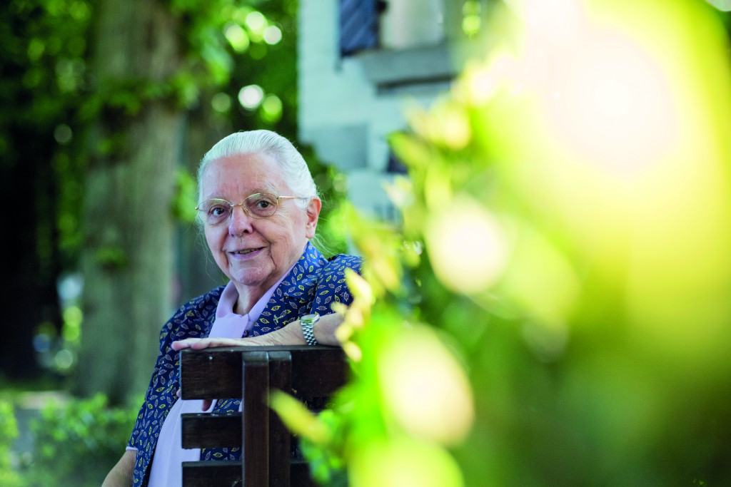 Zuster Jeanne Devos. Zuster Jeanne Devos.