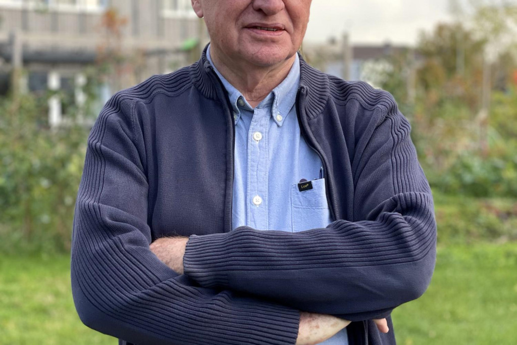 Marc Colpaert is cultuurfilosoof, gespecialiseerd in Zuidoost-Aziatische culturen en het soefisme. Marc Colpaert is cultuurfilosoof, gespecialiseerd in Zuidoost-Aziatische culturen en het soefisme.