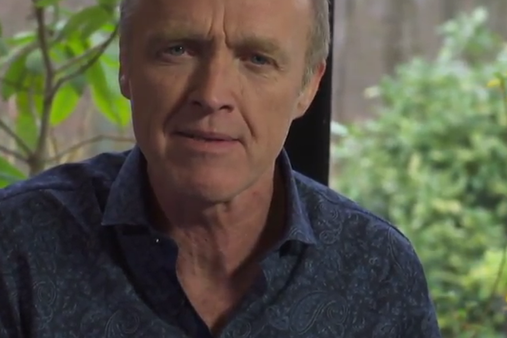 Stef Bos in 'De Verwondering'.