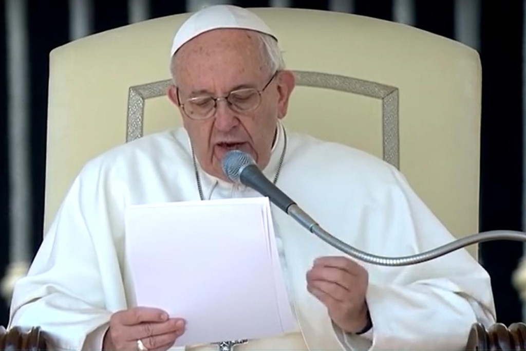 Paus Franciscus tijdens de algemene audiëntie van woensdag 5 april 2017