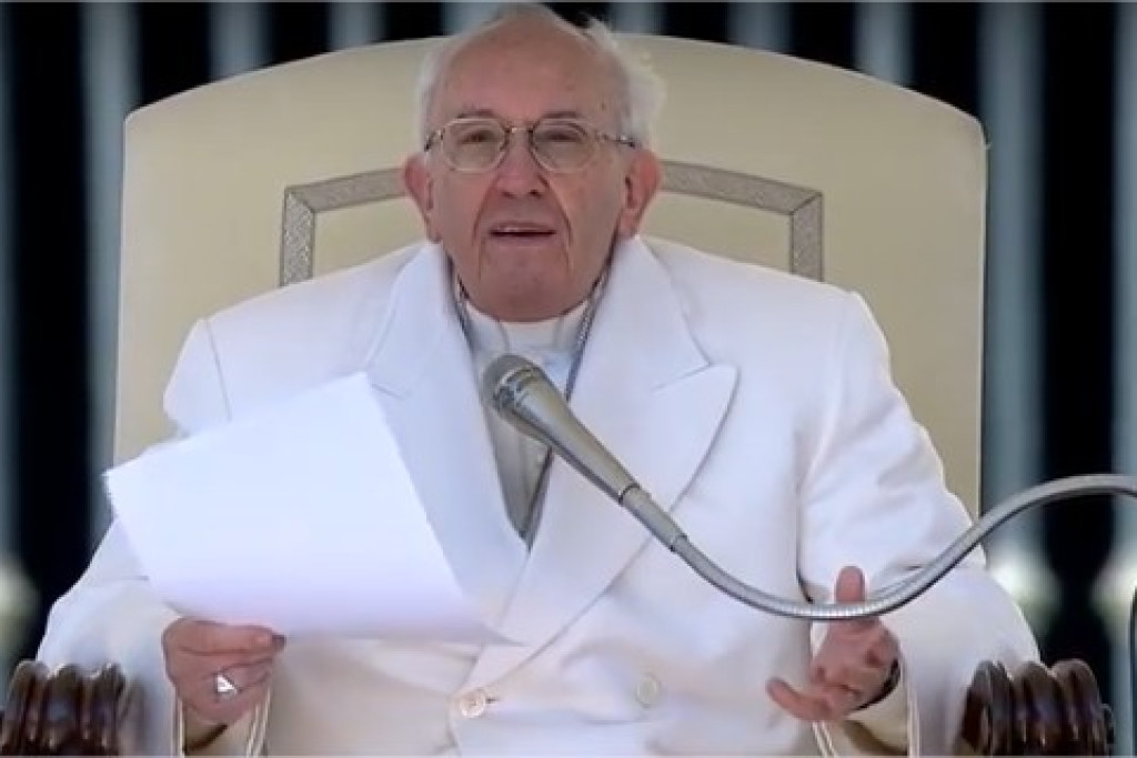 Paus Franciscus tijdens de algemene audiëntie van woensdag 19 april 2017
