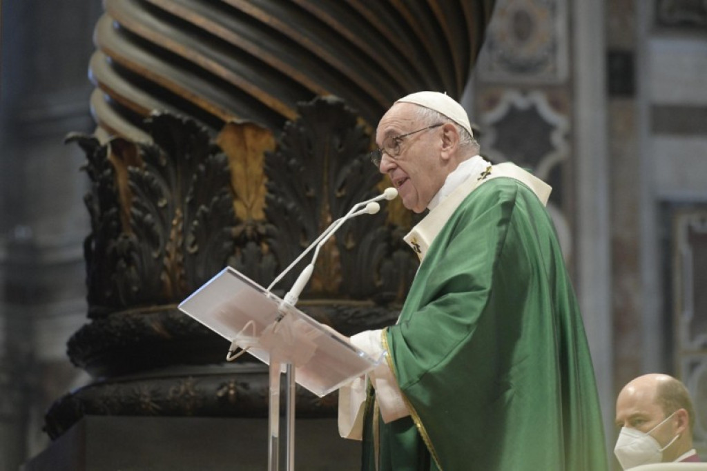 Paus Franciscus tijdens de eucharistie Paus Franciscus tijdens de eucharistie