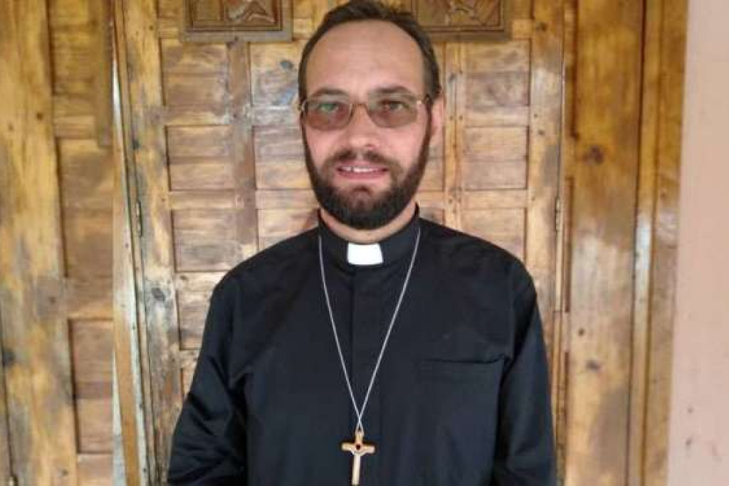 Mgr. Christian Carlassare