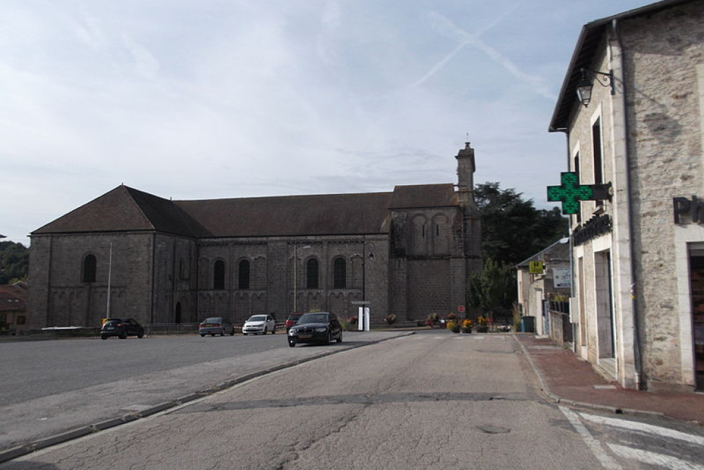 Vandaag is enkel nog de kerk van de abdij van Solignac intact