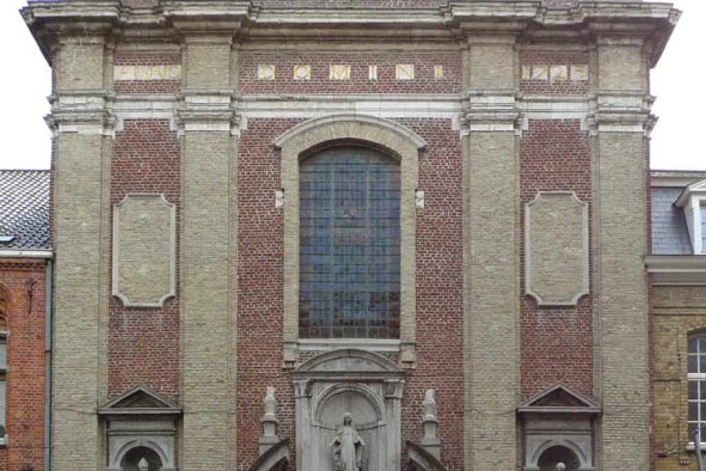 De augustijnenkerk in Roeselare