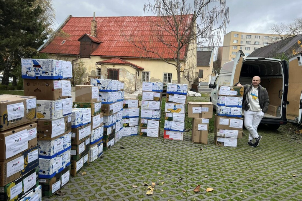 Caritas Slovakije is al volop bezig met het verzamelen van kerspakketten voor Oekraïense kinderen