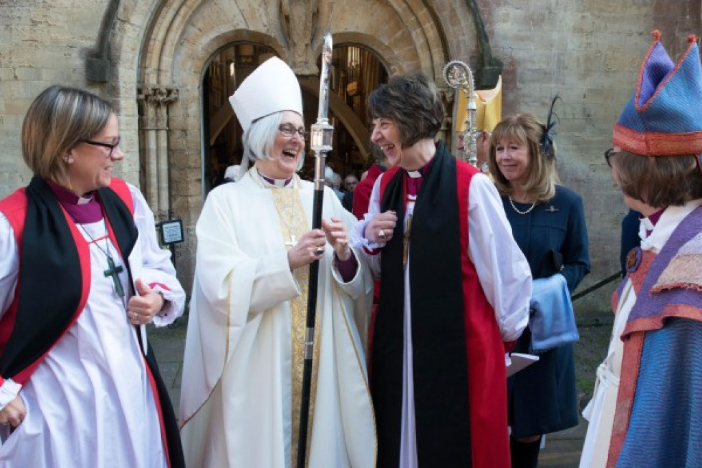 Joanna Penberthy, de eerste vrouwelijke bisschop van de Church in Wales