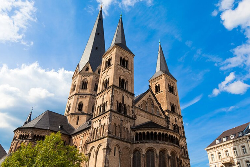 De hoofdkerk van Bonn