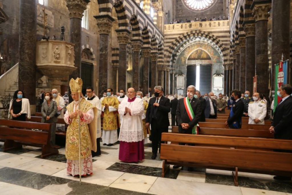 Afscheid van kardinaal Bagnasco in de San Lorenzokathedraal