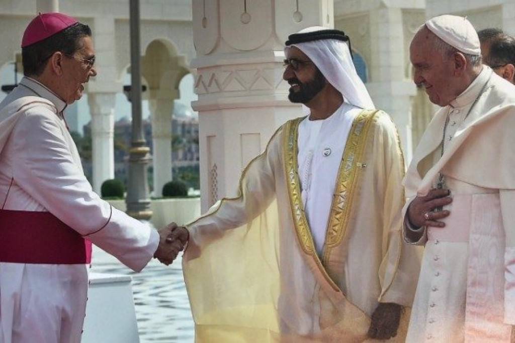 Ayuso Guixot (links) met de premier van de Verenigde Arabische Emiraten, Al Maktoum 