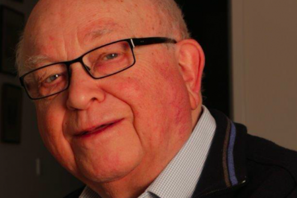 Hans van Leeuwen, gewezen provinciale overste van de Nederlandse provincie van de jezuïeten, is op 85-jarige leeftijd in Nijmegen overleden