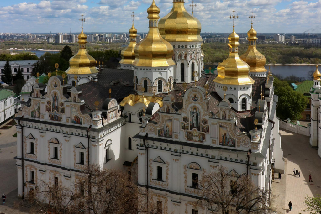De Hemelvaartkerk van het Lavrovklooster in Kiev