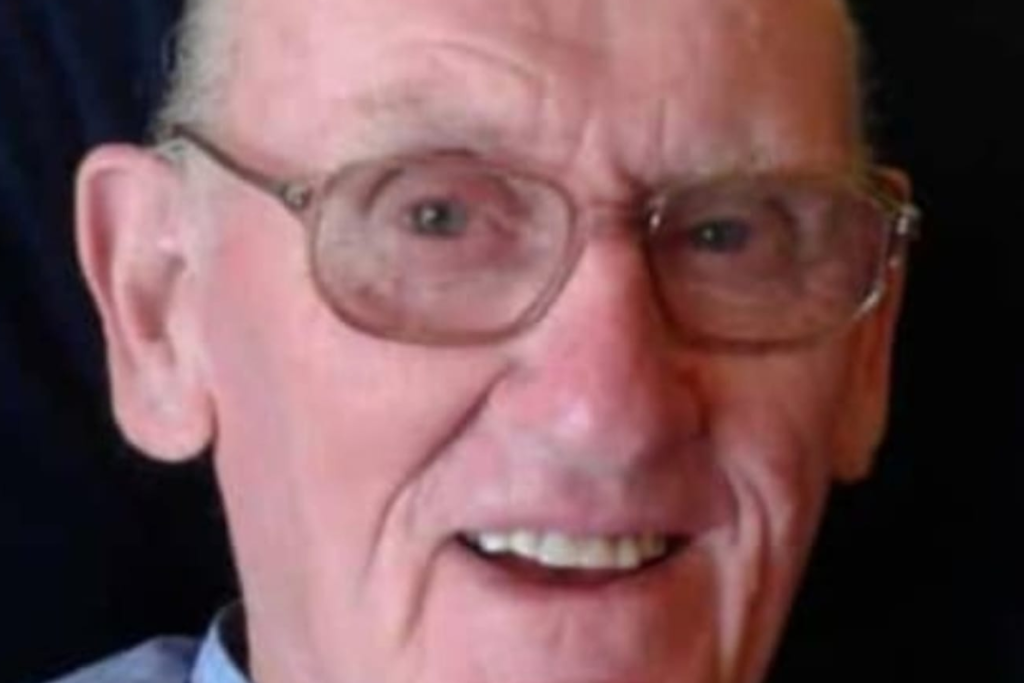 In zijn huis in Bodibe, nabij het Zuid-Afrikaanse Lichtenburg, is zondag de Vlaamse oblaat Joseph Hollanders (83) vermoord teruggevonden