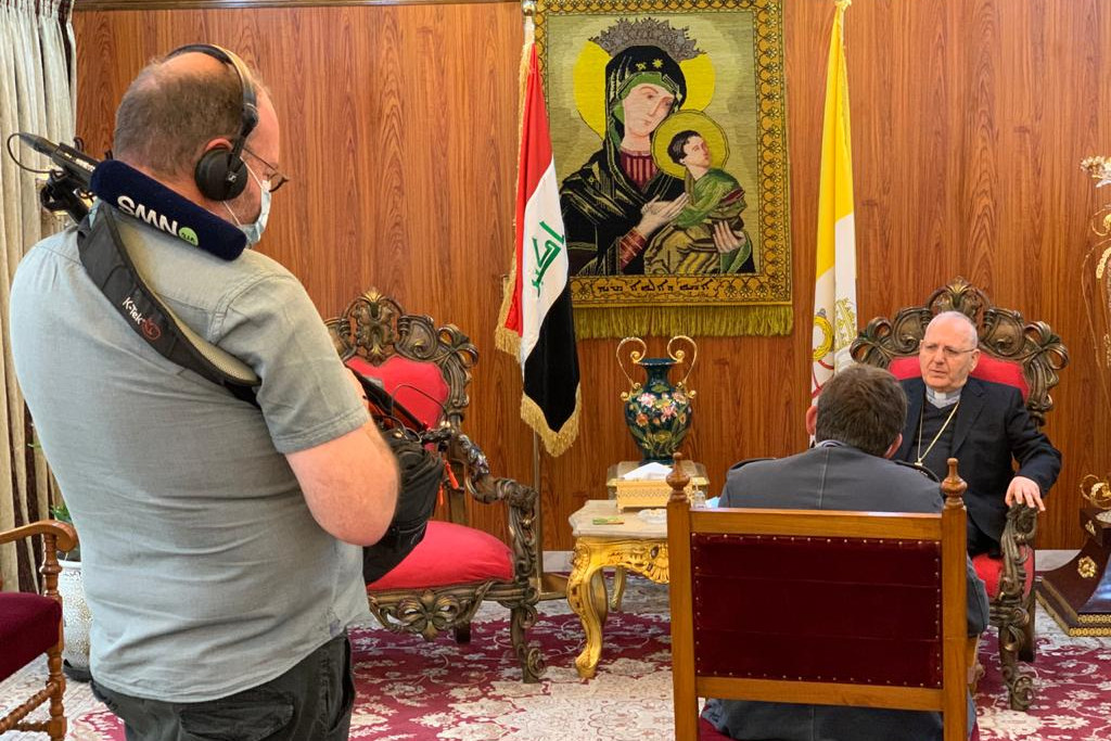 VRT-journalist Rudi Vranckx interviewt Kardinaal Sako, de Chaldeeuwse patriarch van Babylon en aartsbisschop van Bagdad